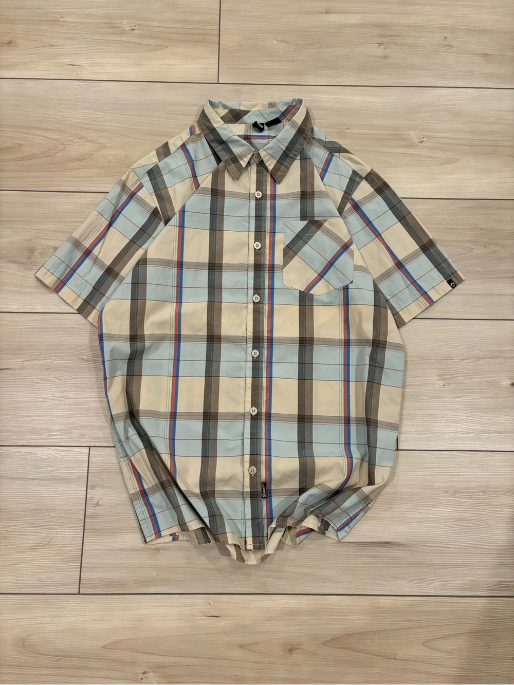 Rusty Surfwear Y2K skater Mens Short-Sleeve Plaid Button-Down Shirt - Blue & Tan